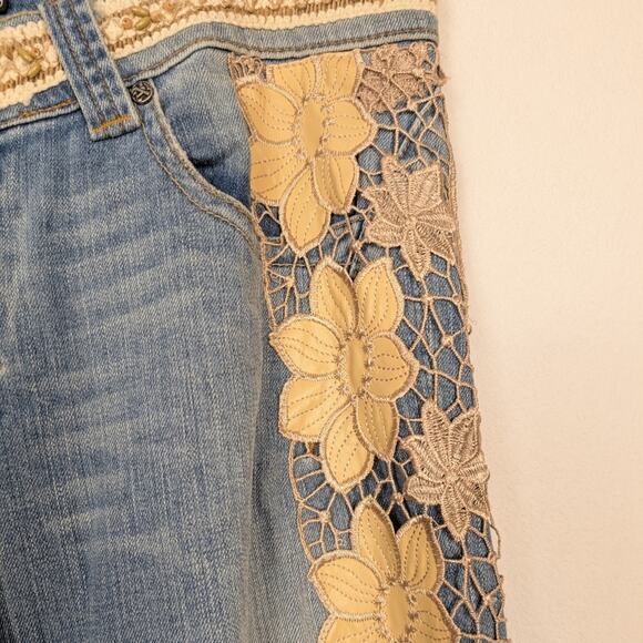 Vintage Allen B. Y2K Patchwork Lace Cream Floral Flare Jeans Size 32 - Picture 6 of 8